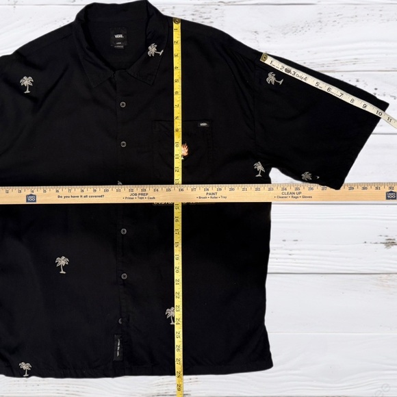 VANS Men’s Almost Paradise Off the Wall Resort Club Large Button Down Shirt - Picture 6 of 11